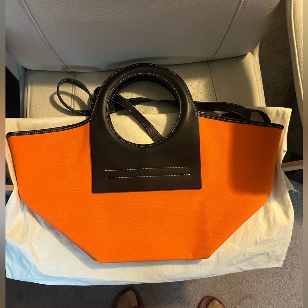 Hereu Cala S in Orange